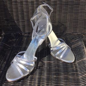 Glamorous Guess silver snake strappy heels!